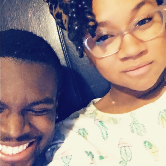 Meet your Posher, Rue - Picture 2 of 8